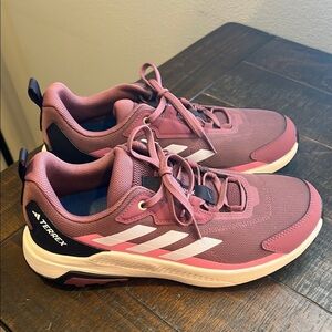 Adidas Terrex Pink and White Athletic Shoes Robust Sole NWOT